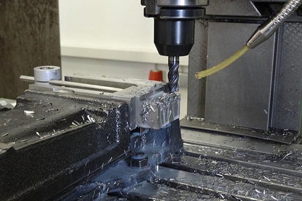 精密機械加工工廠的數(shù)據(jù)分析應用(精密機械加工行業(yè)分析) 精密機械加工工廠的數(shù)據(jù)分析應用(精密機械加工行業(yè)分析)(圖1)