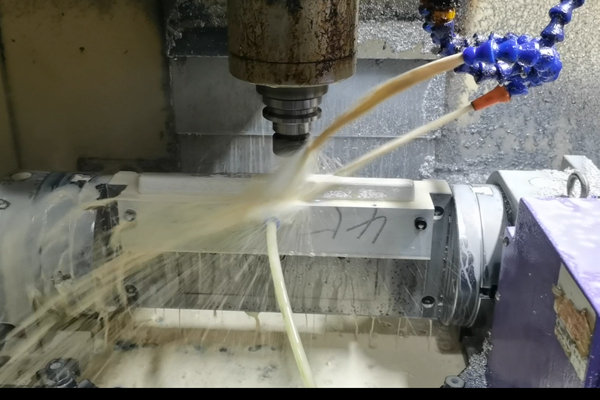 鋁材加工機械廠家好壞辨別技巧 鋁材加工機械廠家好壞辨別技巧(圖1)