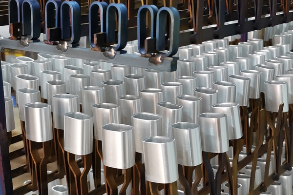 南京制造商研發(fā)電源鋁合金外殼，精確又輕便